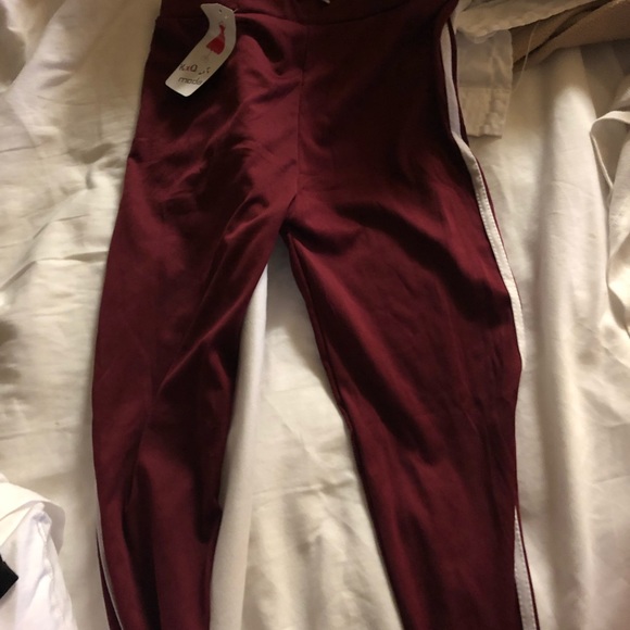 Brand new Jordan’s size 5 1/2 - Picture 6 of 7